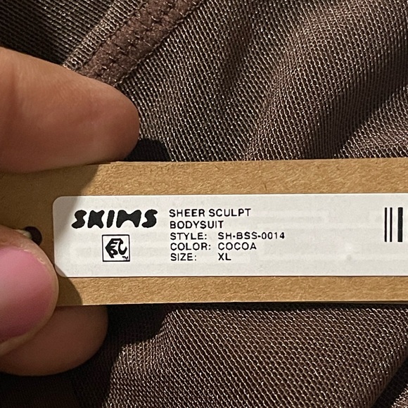 SKIMS Sheer sculpt open bust bodysuit SZ XL - Picture 5 of 6